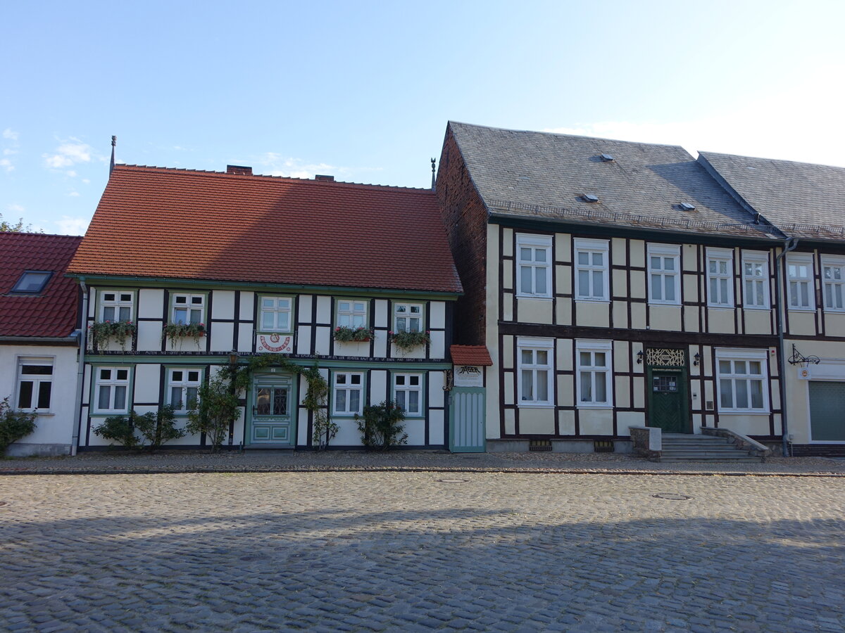 Kalbe, Fachwerkhuser in der Marktstrae (13.08.2025)