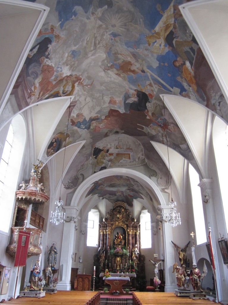 Kals, Innenraum der St. Rupert Kirche mit barocker Ausstattung (18.09.2014)