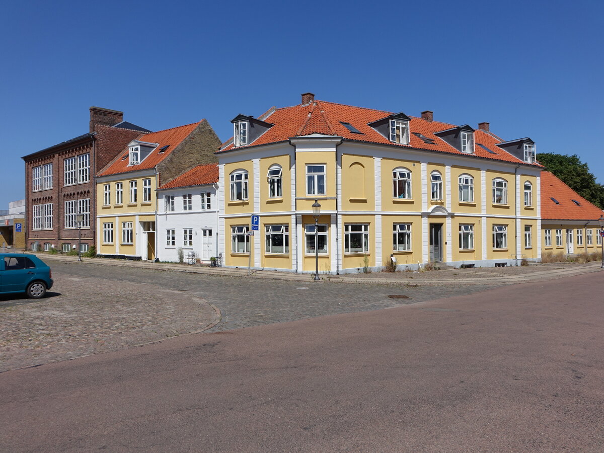 Kalundborg, historische Häuser am Hauptplatz Torvet (17.07.2021)