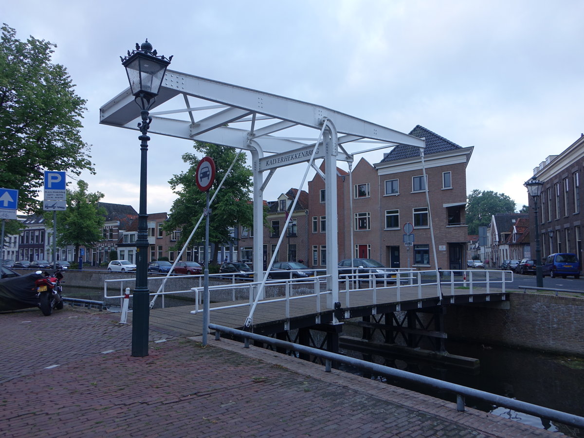 Kampen, Kalverheckenbrug am Burgwal in der Altstadt (24.07.2017)