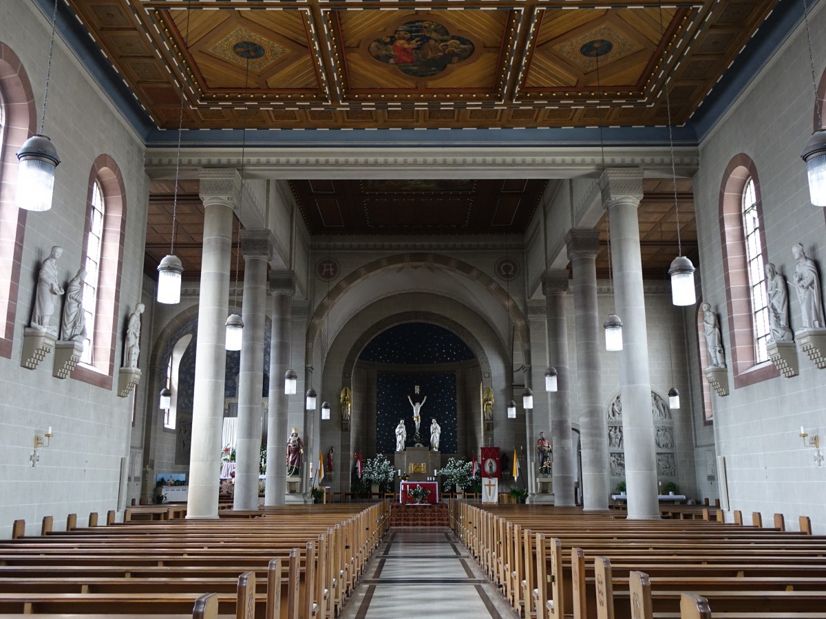 Karlsdorf, Innenraum der St. Jakobus Kirche (30.05.2015)