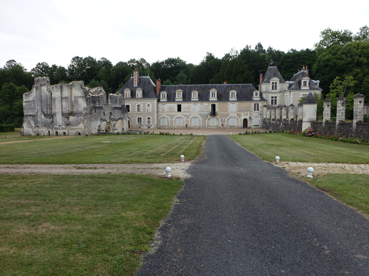 Kartause von Liguet, gegrndet von Heinrich II. von England, Kapelle aus dem 12. Jahrhundert (08.07.2017)