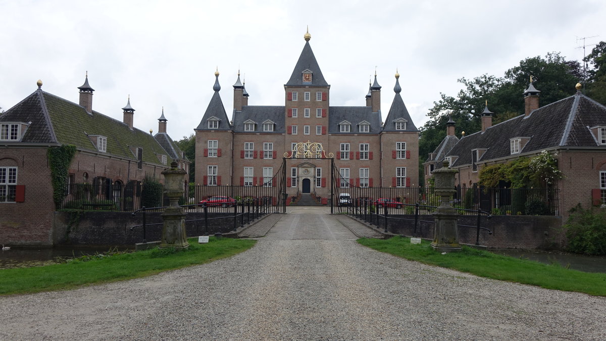 Kasteel Renswoude, erbaut 1654 durch Gijsbert van Vianen und Peter van Cooten (20.08.2016)