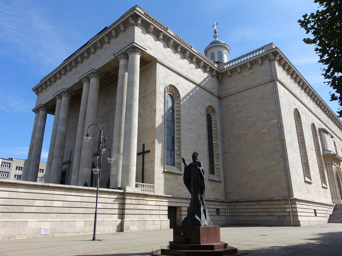 Katowice / Kattowitz, Knig-Christus Dom, erbaut von 1927 bis 1955 durch Xavery Dunikowski (05.09.2020)