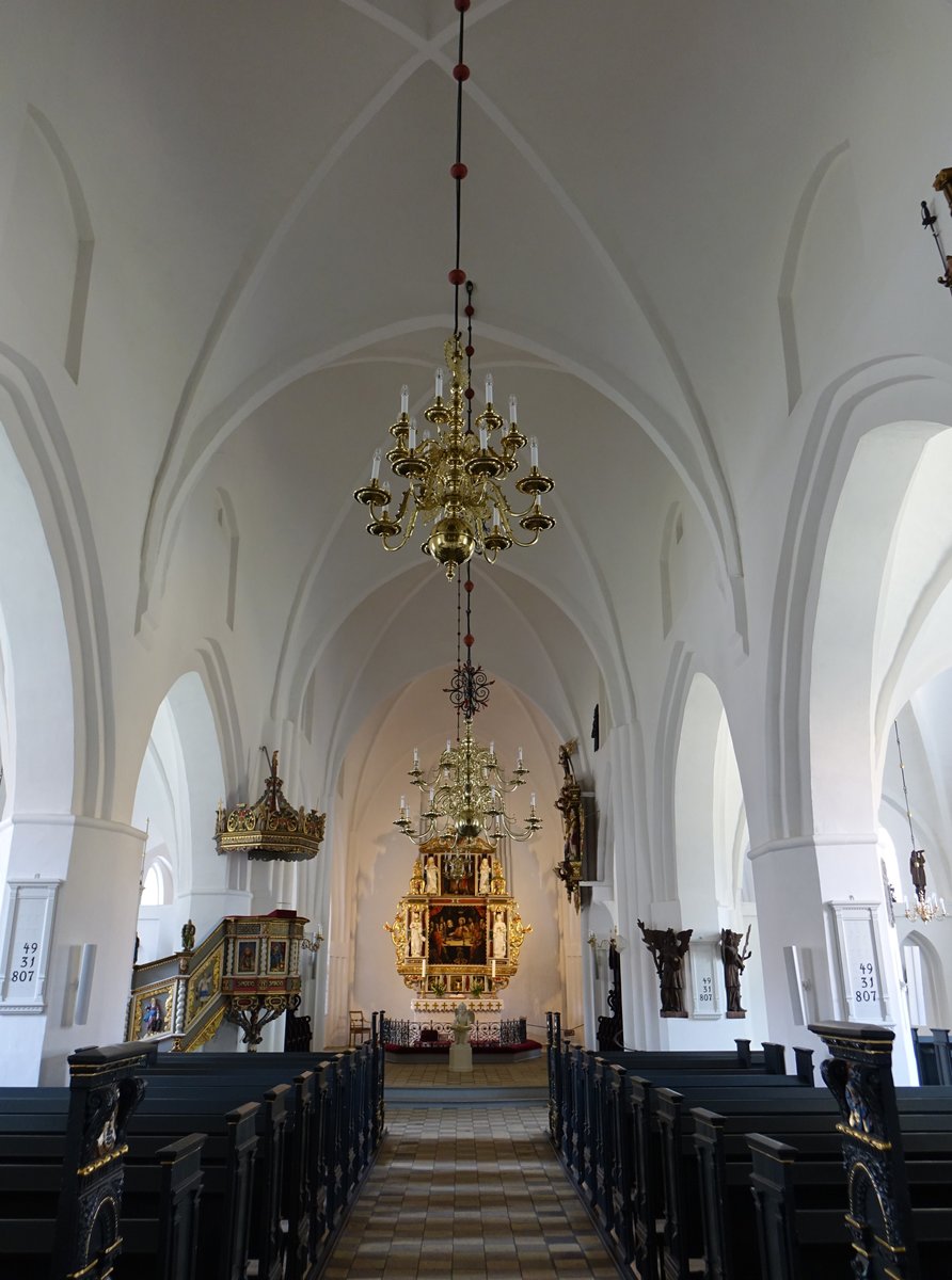 Kerteminde, gotischer Innenraum der St. Laurentius Kirche (06.06.2018)
