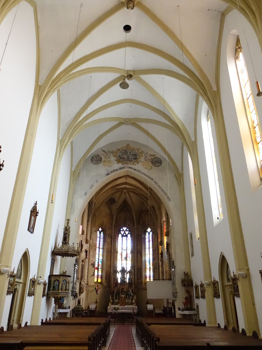 Keszthely, Innenraum der Pfarrkirche zu unseren lieben Frau (29.08.2018)
