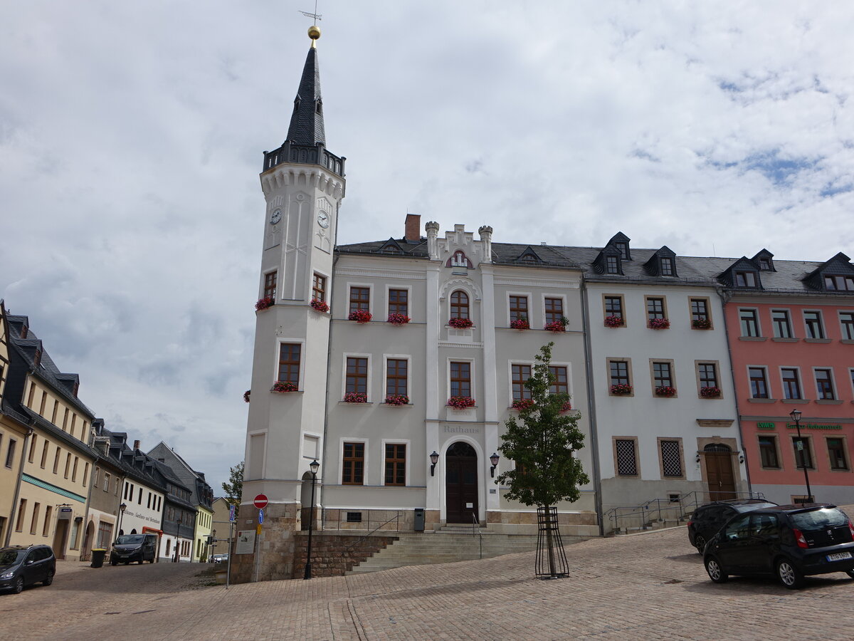 Kirchberg, Rathaus am Altmarkt, erbaut 1859 (12.08.2023)