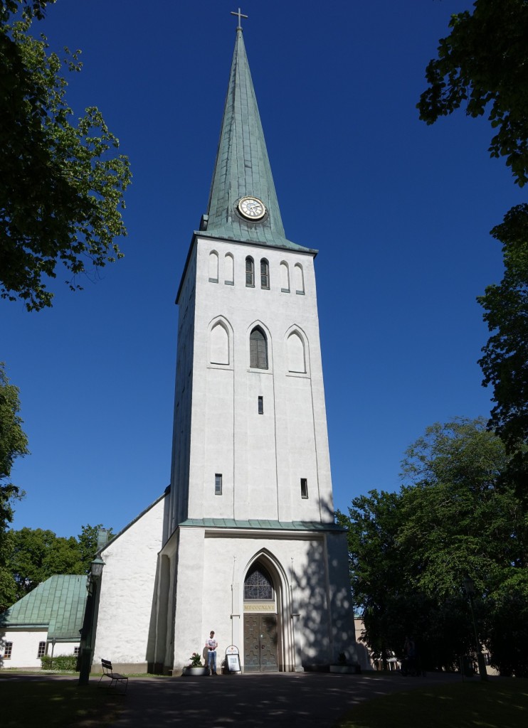 Kirche von Motala, erbaut 1774, Turm von 1846 (16.06.2015)