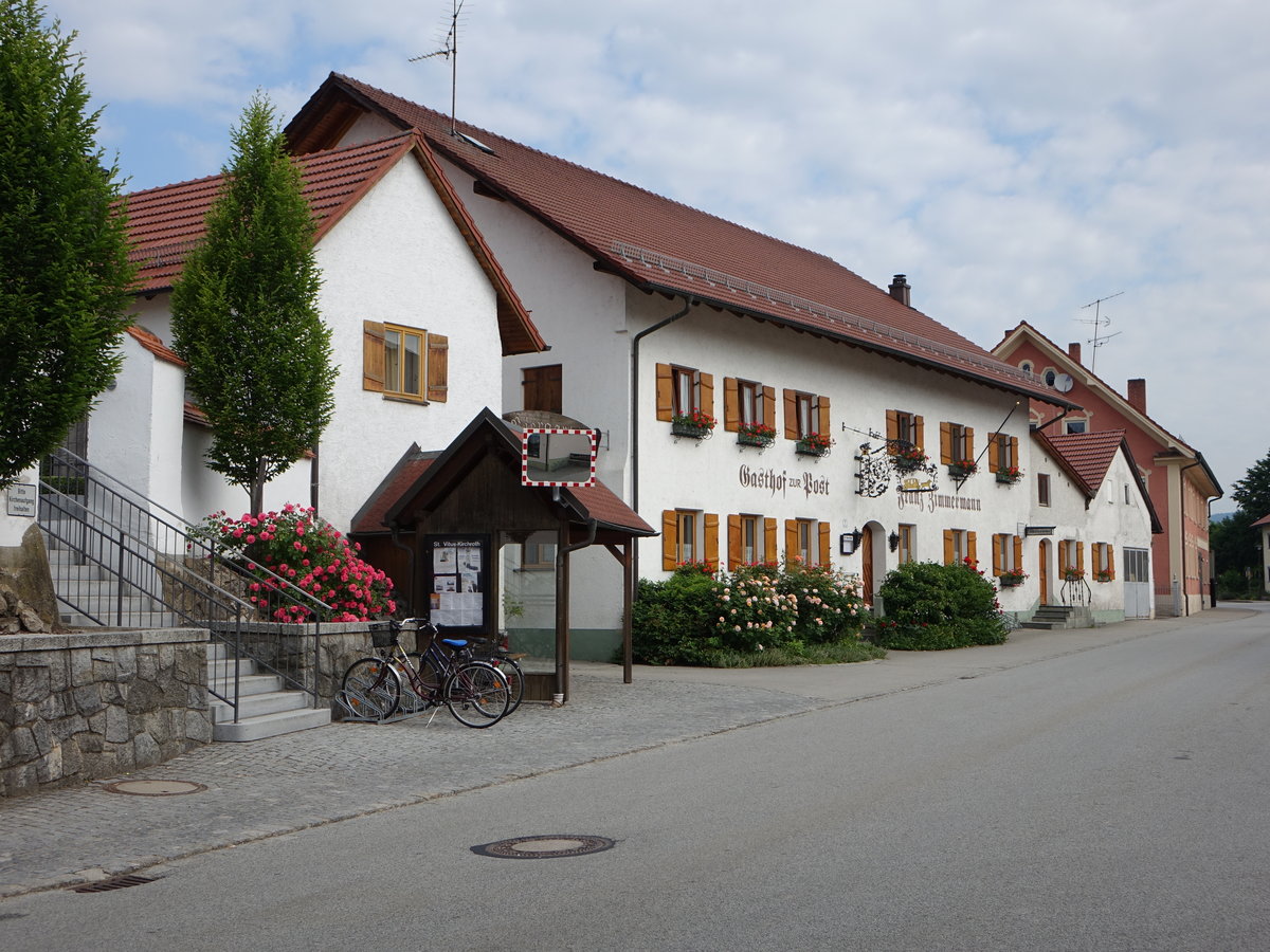 Kirchroth, Gasthof zur Post in der Dekan-Seitz-Strae (02.06.2017)