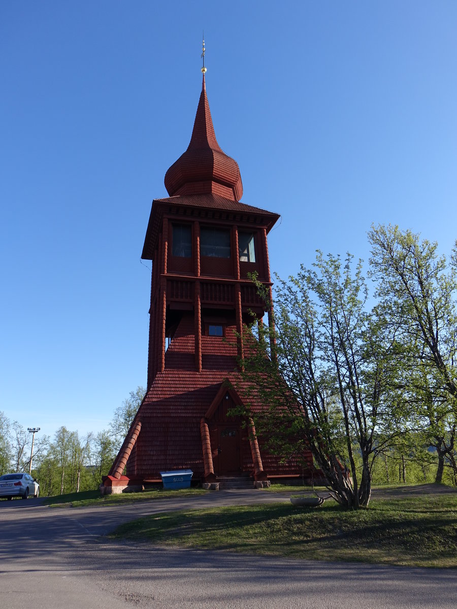 Kiruna, Glockenturm von 1907 neben der Ev. Kirche, erbaut durch Gustaf Wickman (01.06.2018)