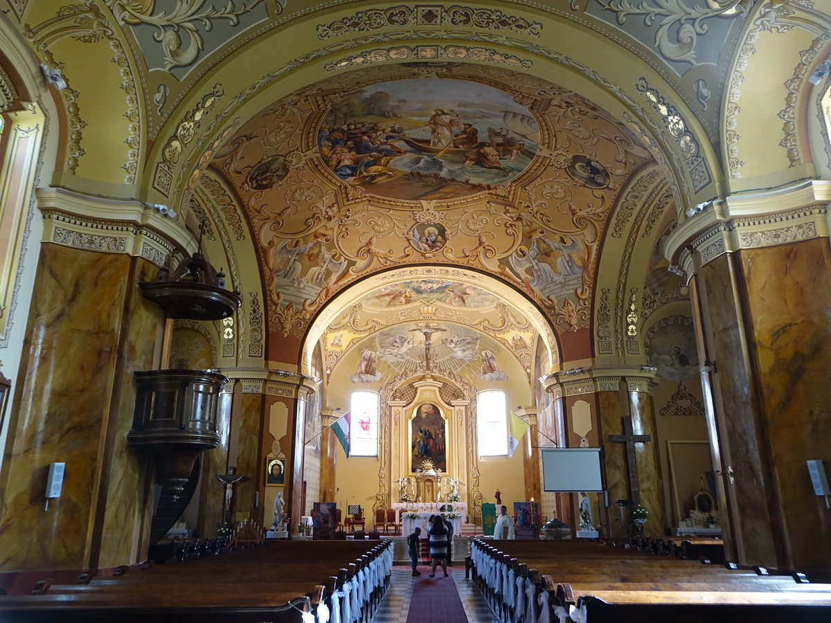 Kiskunhalas, barocker Innenraum der St. Peter und Paul Kirche (24.08.2019)
