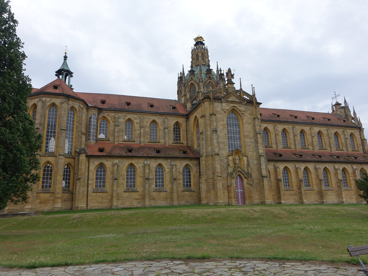 Kladruby / Kladrau, Klosterkirche Mari Himmelfahrt, erbaut bis 1726 durch Johann Blasius Santini-Aichl  (07.07.2019)