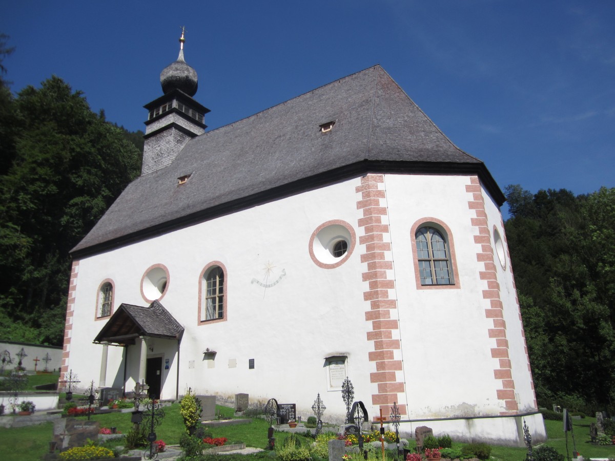 Klaus an der Pyhrnbahn, Bergkirche St. Johannes der Tufer, erbaut von 1616 bis 1618 als ev. Schlosskirche, seit 1674 katholische Pfarrkirche (22.08.2013)