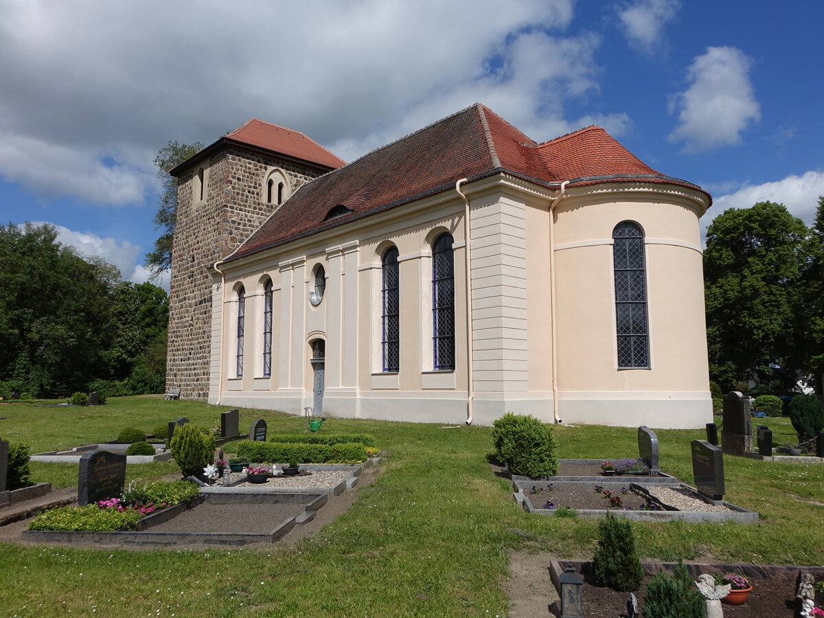 Klein-Mutz, barocke evangelische Kirche, erbaut 1754 (28.05.2026)
