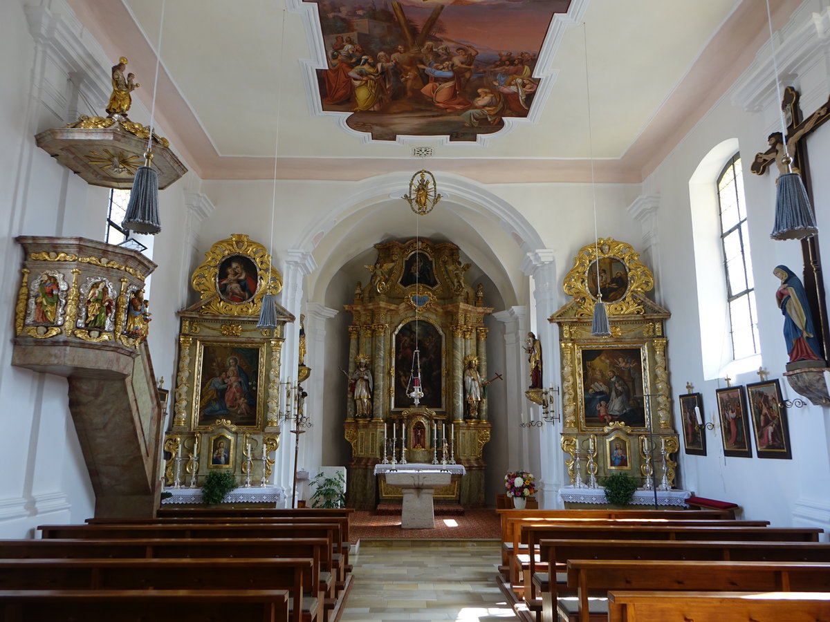 Kleinalfalterbach, Altre und Kanzel in der kath. Pfarrkirche St. Andreas (20.08.2017)