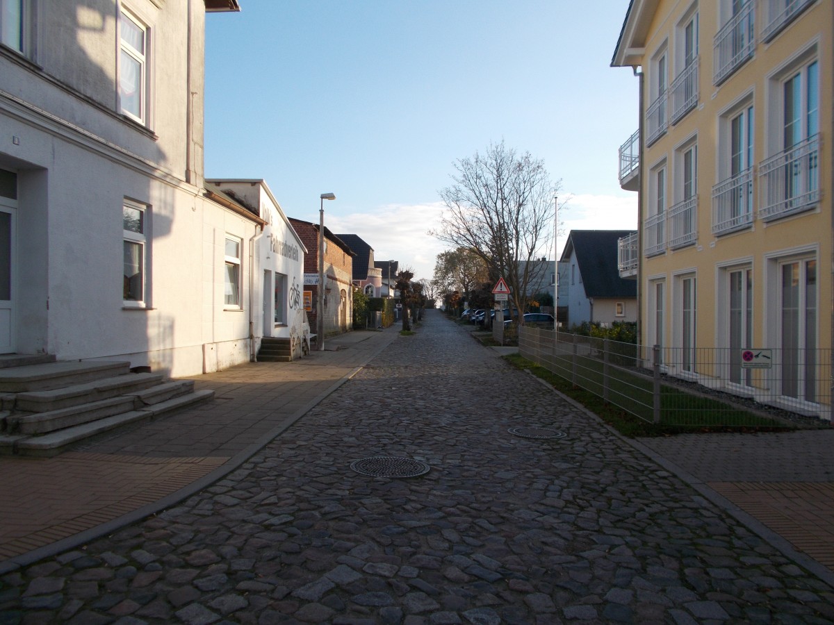 Kleine Seitenstrae in Ghren am 08.November 2014.
