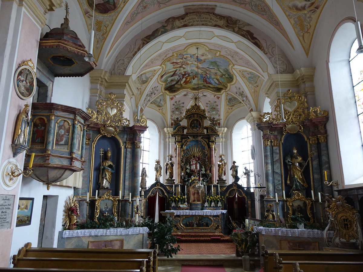 Kleinhhenkirchen, Innenraum der Maria Heimsuchung Kirche (17.04.2016)