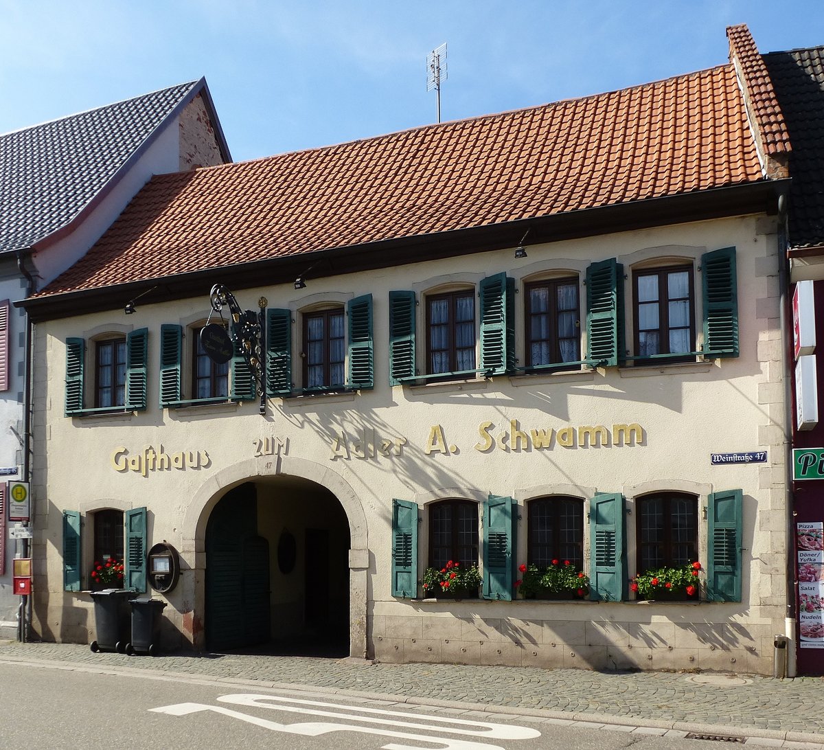 Klingenmnster, der Gasthof  Zum Adler , Sept.2017