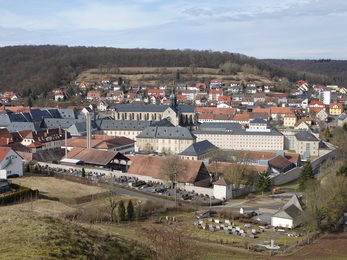 Kloster Ebrach, erstes rechtsrheinisches Zisterzienserkloster, gegrndet 1127 durch die Brder Berno und Richwin. Die Klosterbauten wurden von 1618 und 1791 in barockem und nachbarockem Stil prunkvoll neu errichtet (11.03.2018)