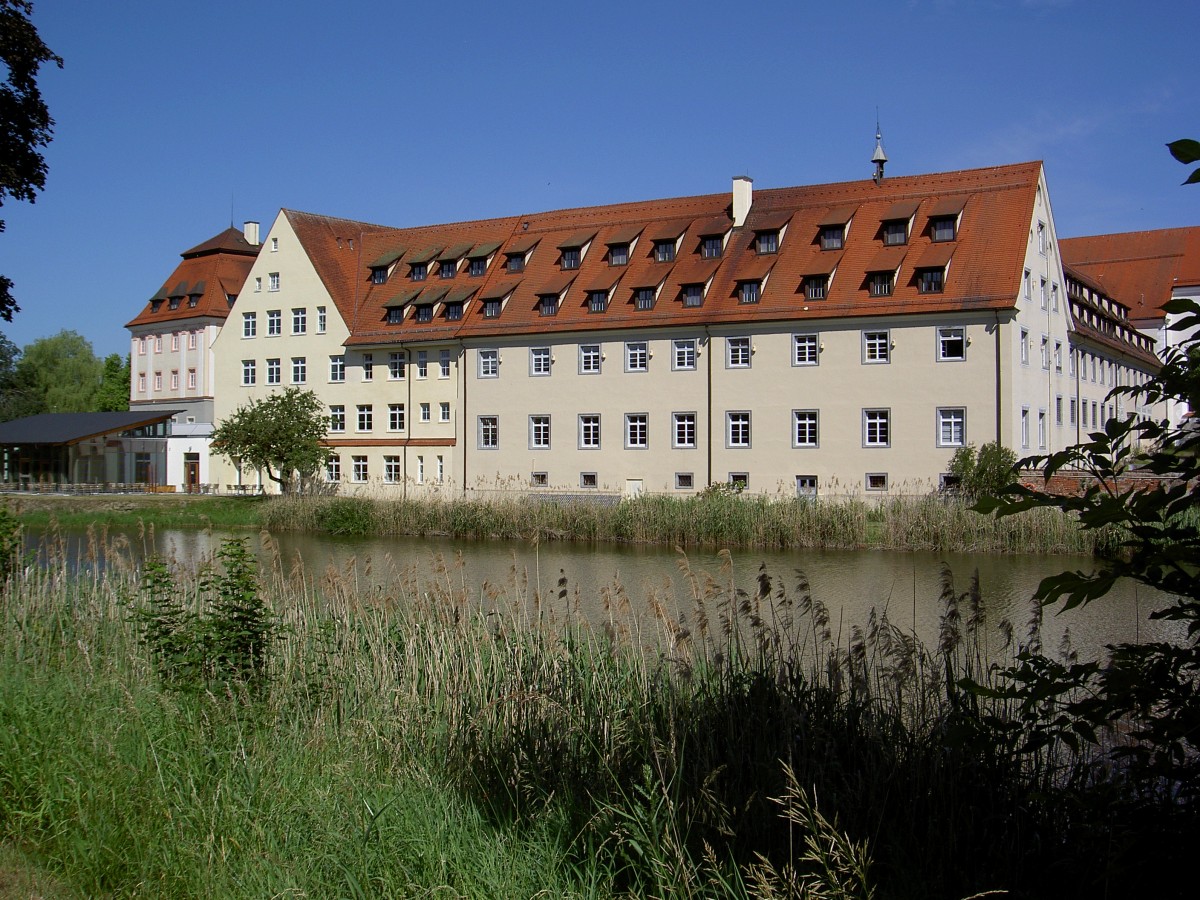 Kloster Wald, gegrndet 1217, neuerbaut von 1721 bis 1727 durch btissin Antonia 
von Falkenstein (22.06.2014)