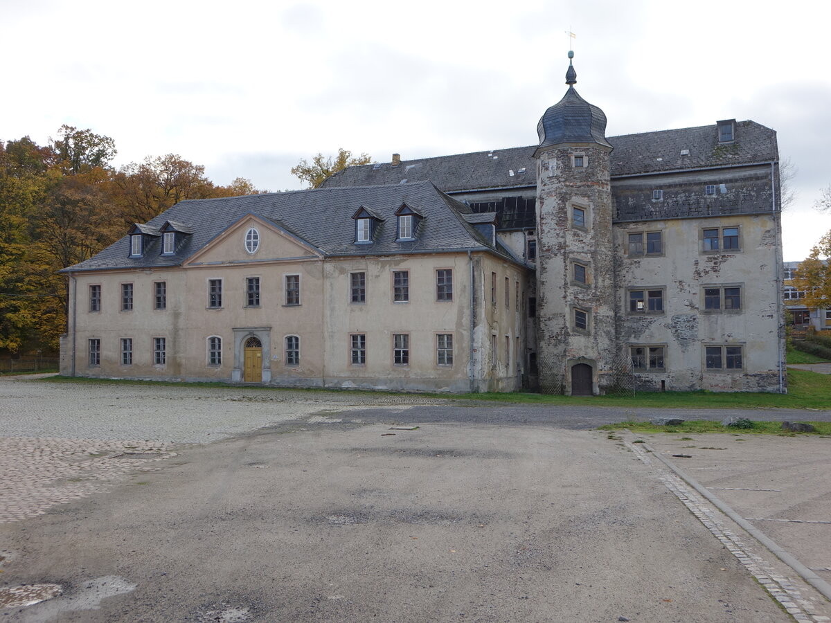 Knau, Schloss, erbaut im 17. Jahrhundert durch Esaias von Brandenstein (19.10.2022)
