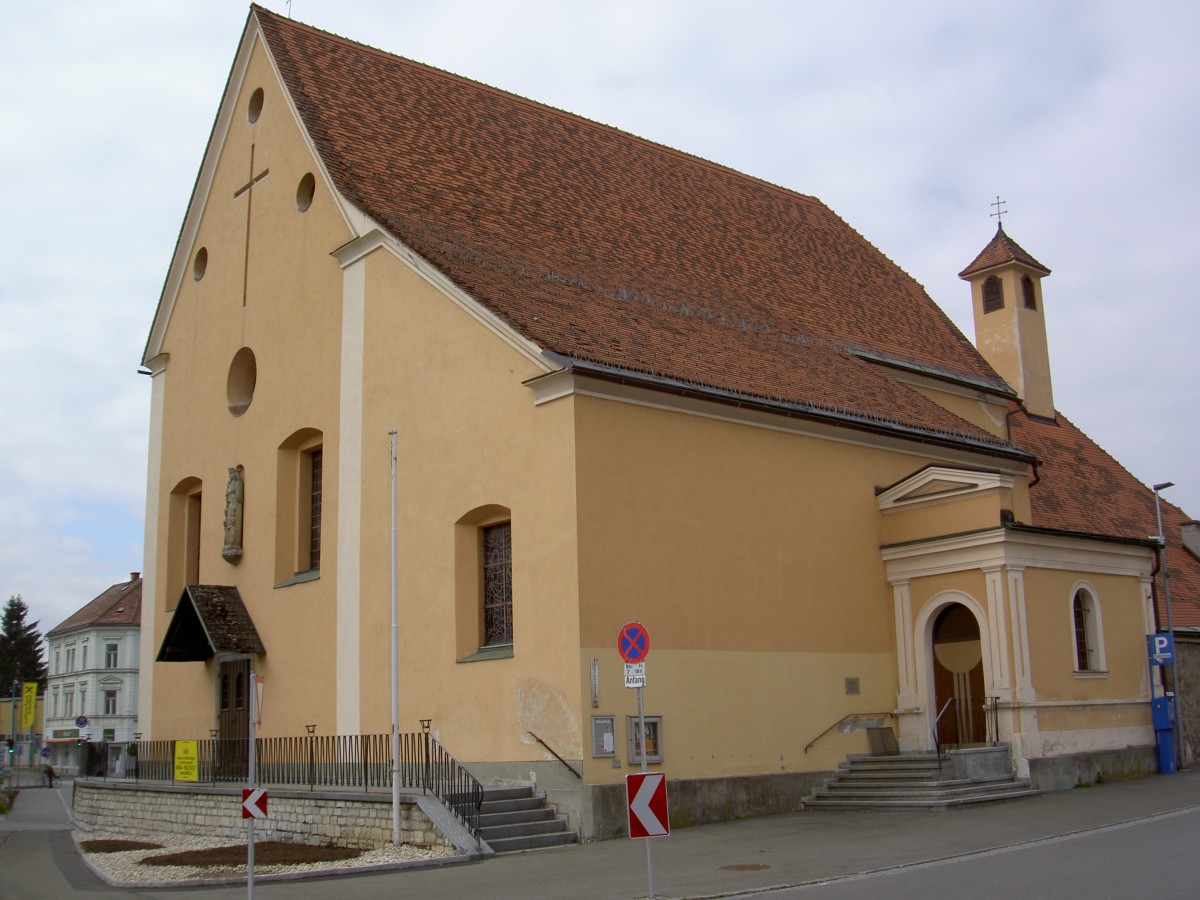 Knittelfeld, ehem. Kapuzinerklosterkirche Maria Verkndigung, Kapuzinerplatz 4, 
erbaut von 1705 bis 1709, seit 2009 griechisch-orthodoxe Kirche (03.10.2013)