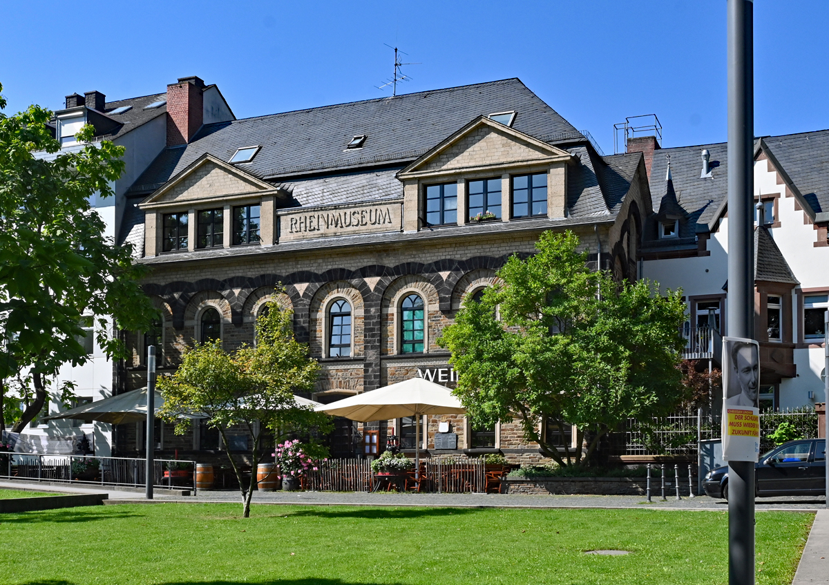 Koblenz - Rheinmuseum mit Winninger Weinstuben beim Konrad-Adenauer-Ufer (Rhein) - 08.09.2021