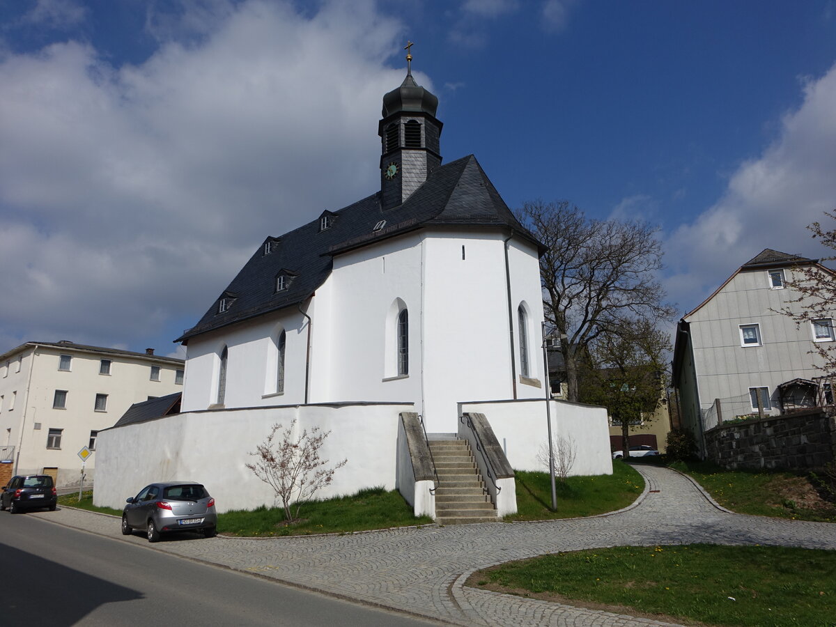 Kditz, evangelische St. Leonhard Kirche, Saalkirche mit eingezogenem Chor und Dachreiter, erbaut von 1638 bis 1641 (14.04.2017)