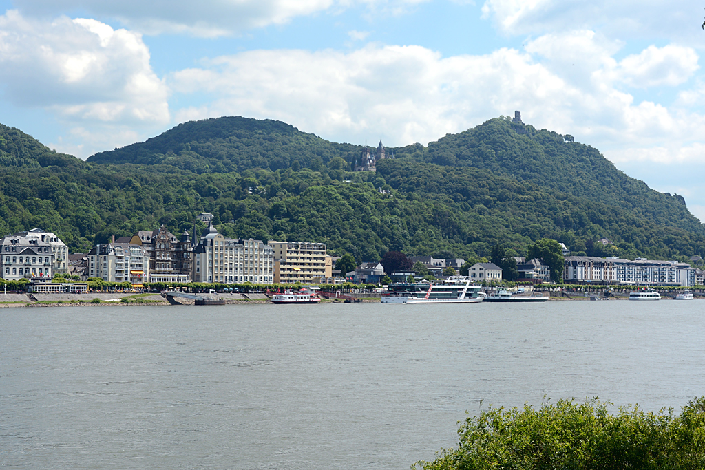 Knigswinter am Rhein mit Drachenburg und Drachenfels - 31.05.2014