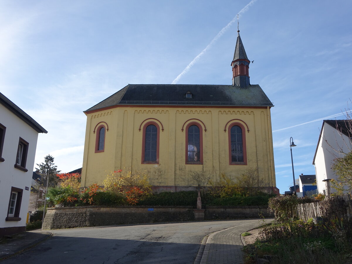 Kommlingen, Filialkirche St. Donatus und St. Katharina, erbaut 1862 (05.11.2025)