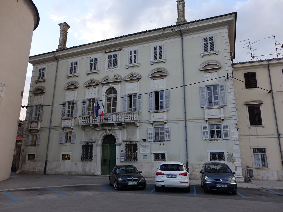 Koper, Palazzo Brutti, erbaut 2. Hlfte im 18. Jahrhundert (28.04.2017)