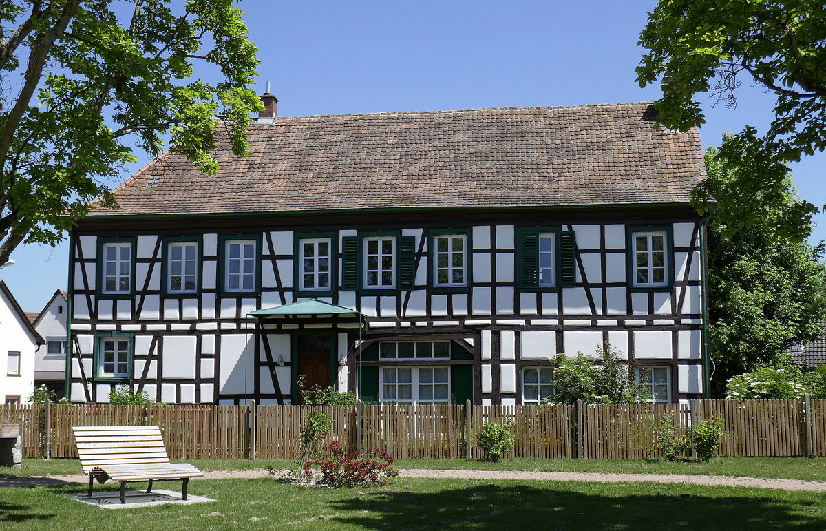 Kork, ehemaliges Amtshaus, erbaut 1711, jetzt Wohnhaus, Mai 2020