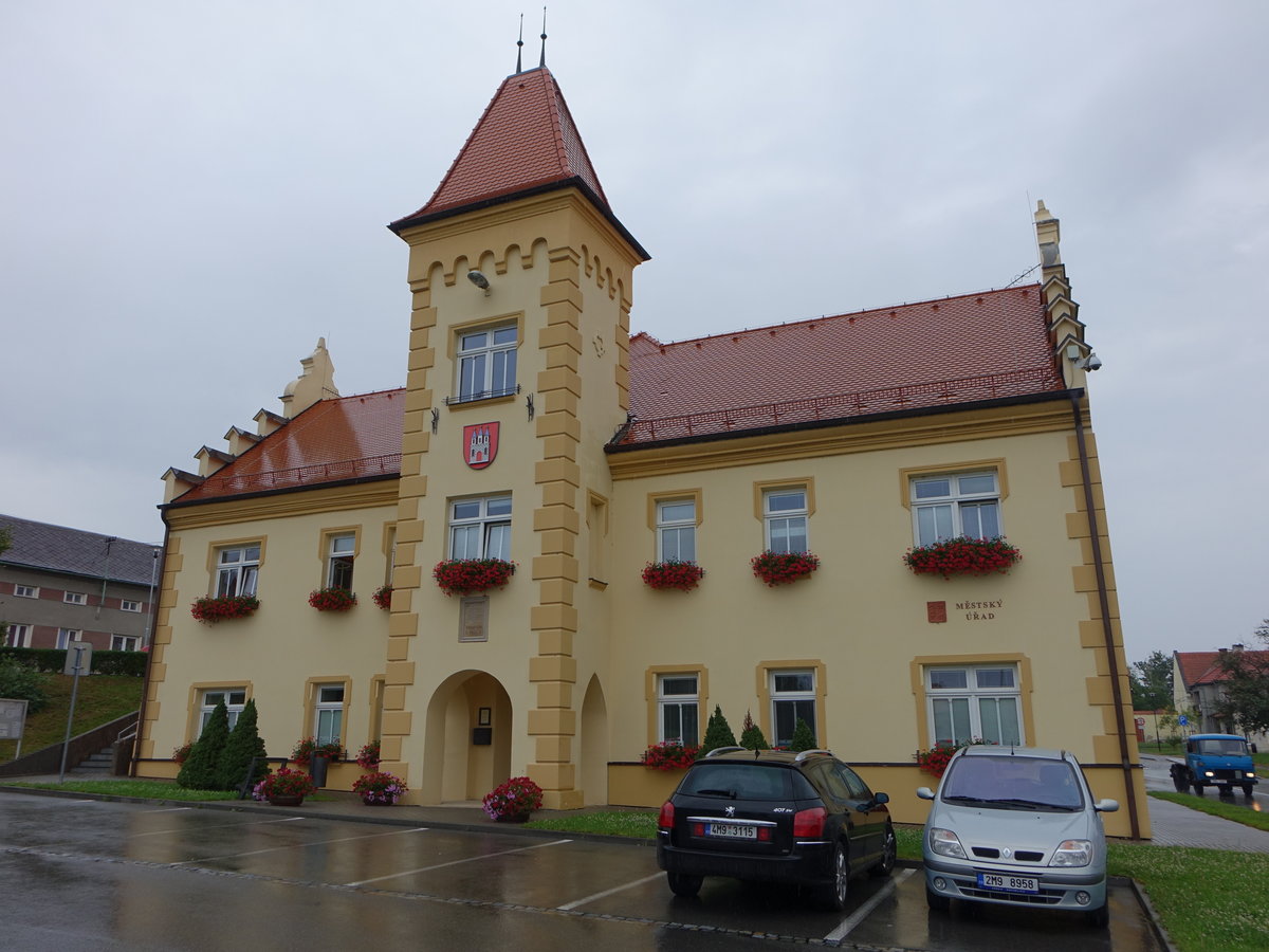 Kostelec na Hane / Kosteletz in der Hanna, Rathaus von 1895 (03.08.2020)