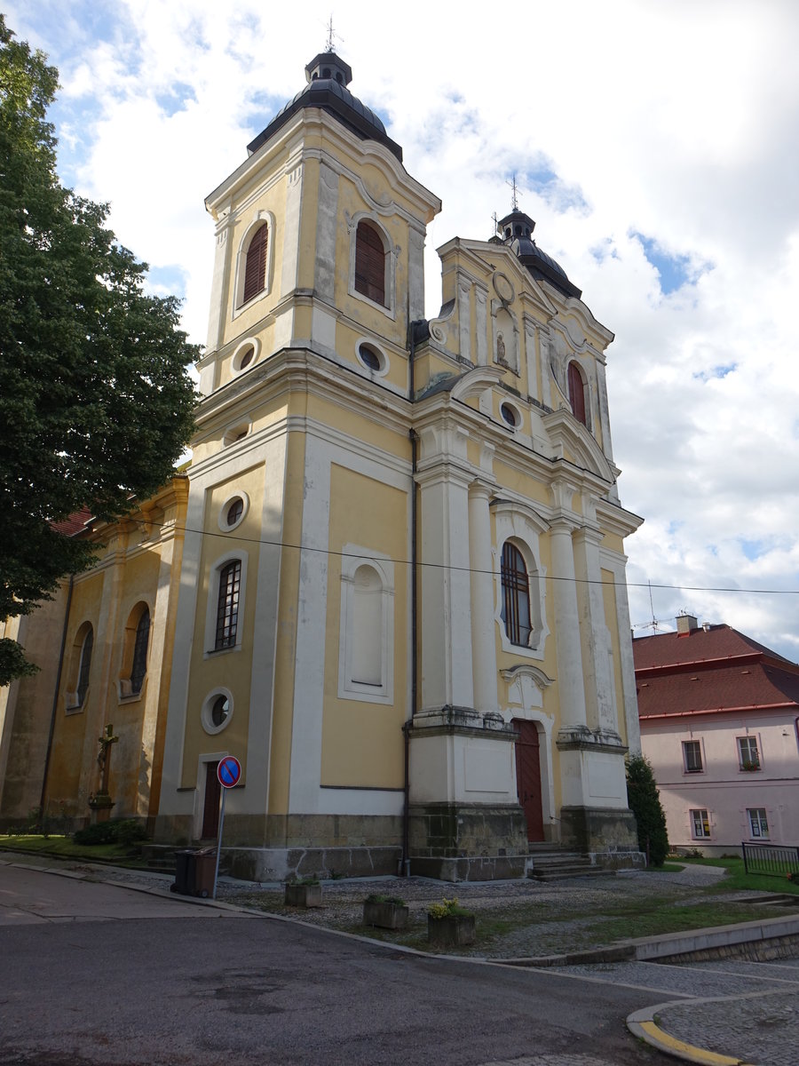 Kostelec nad Orlici / Adlerkosteletz, Pfarrkirche St. Georg, erbaut von 1769 bis 1773 durch Franz Kermer (30.06.2020)