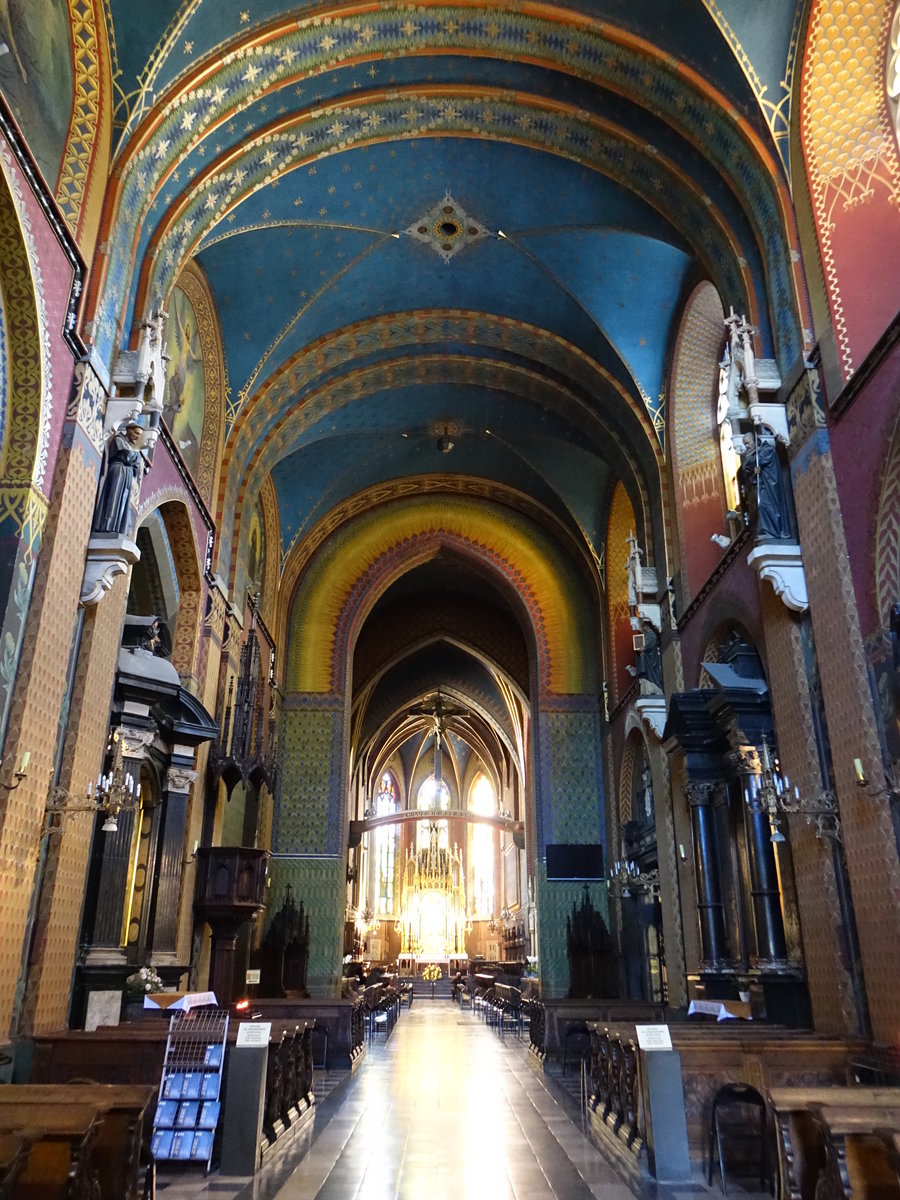 Krakau, Innenraum mit Malereien von  Stanisław Wyspiański in der Franziskanerkirche (04.09.2020)