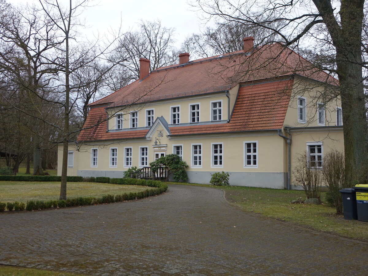 Krayne, Herrenhaus in der Schlo�stra�e, erbaut 1790 (04.04.2026)