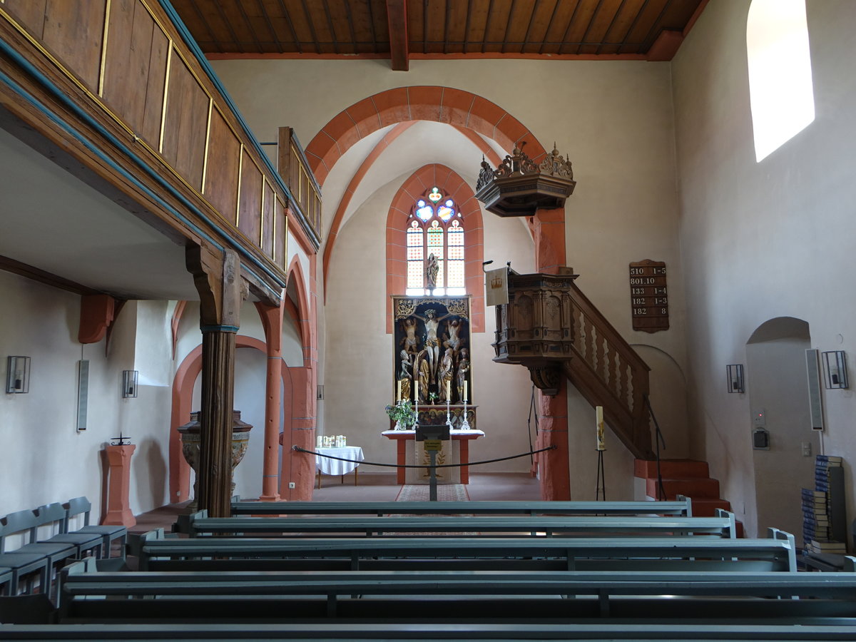Kreuzwertheim, gotischer Innenraum der Ev. Hl. Kreuz Kirche (12.05.2018)