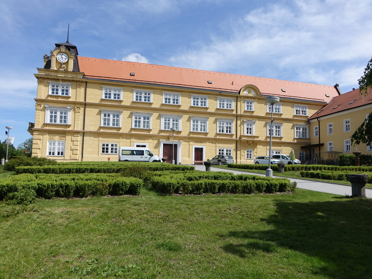 Krizianov, Schloss Krisans, erbaut ab 1560 fr Zdenko Lhotsk von Pten (30.05.2019)