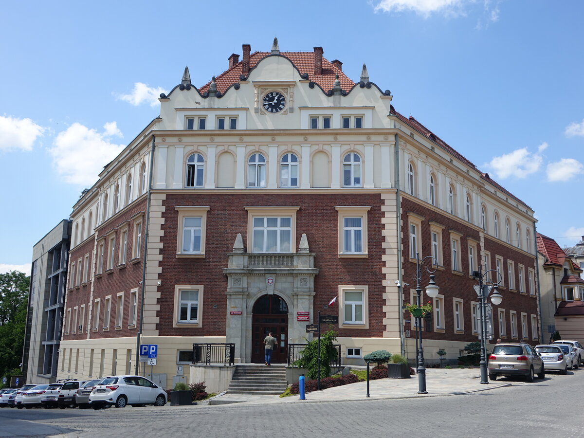 Krosno, Gerichtsgebude in der Henryka Sienkiewicza Strae (17.06.2021)