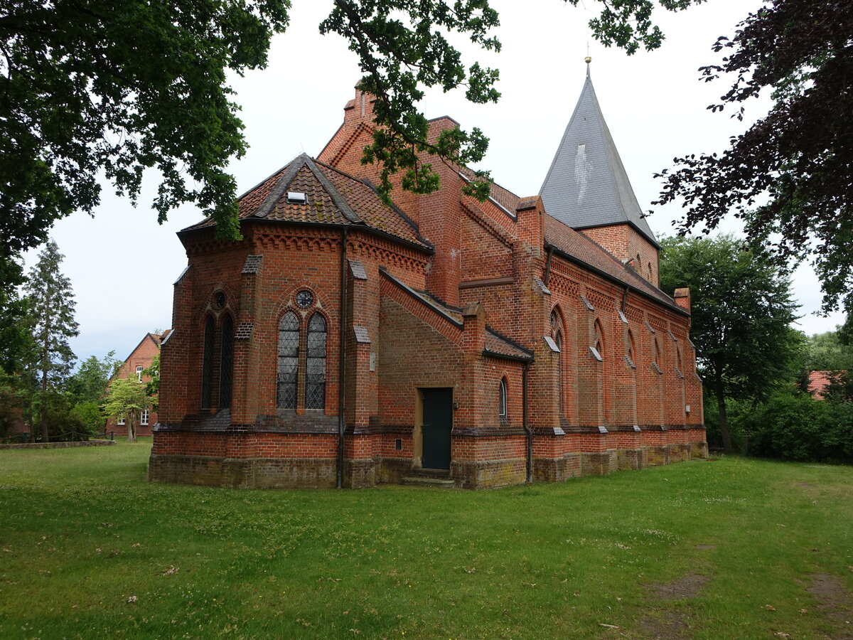 Krummasel, evangelische Kirche, erbaut 1895 (21.06.2026)