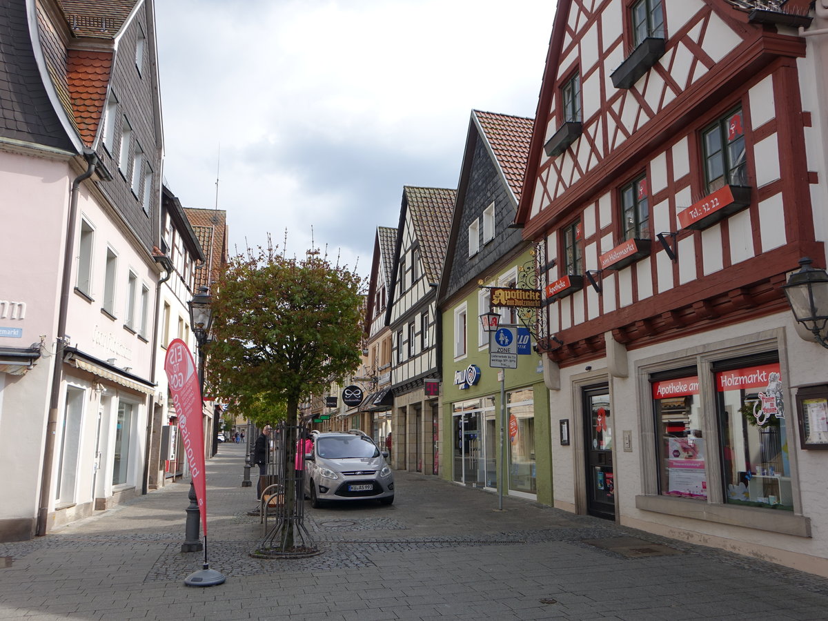 Kulmbach, historische Fachwerkhuser in der Langgasse (16.04.2017)