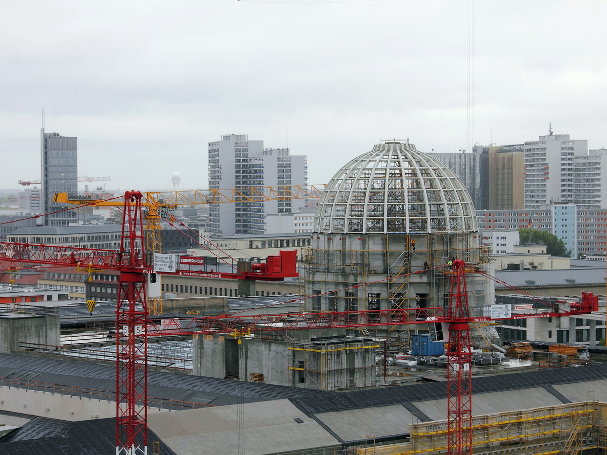 Kuppel des in Bau befindlichen Berliner Stadtschloss am 06. Oktober 2016. 

