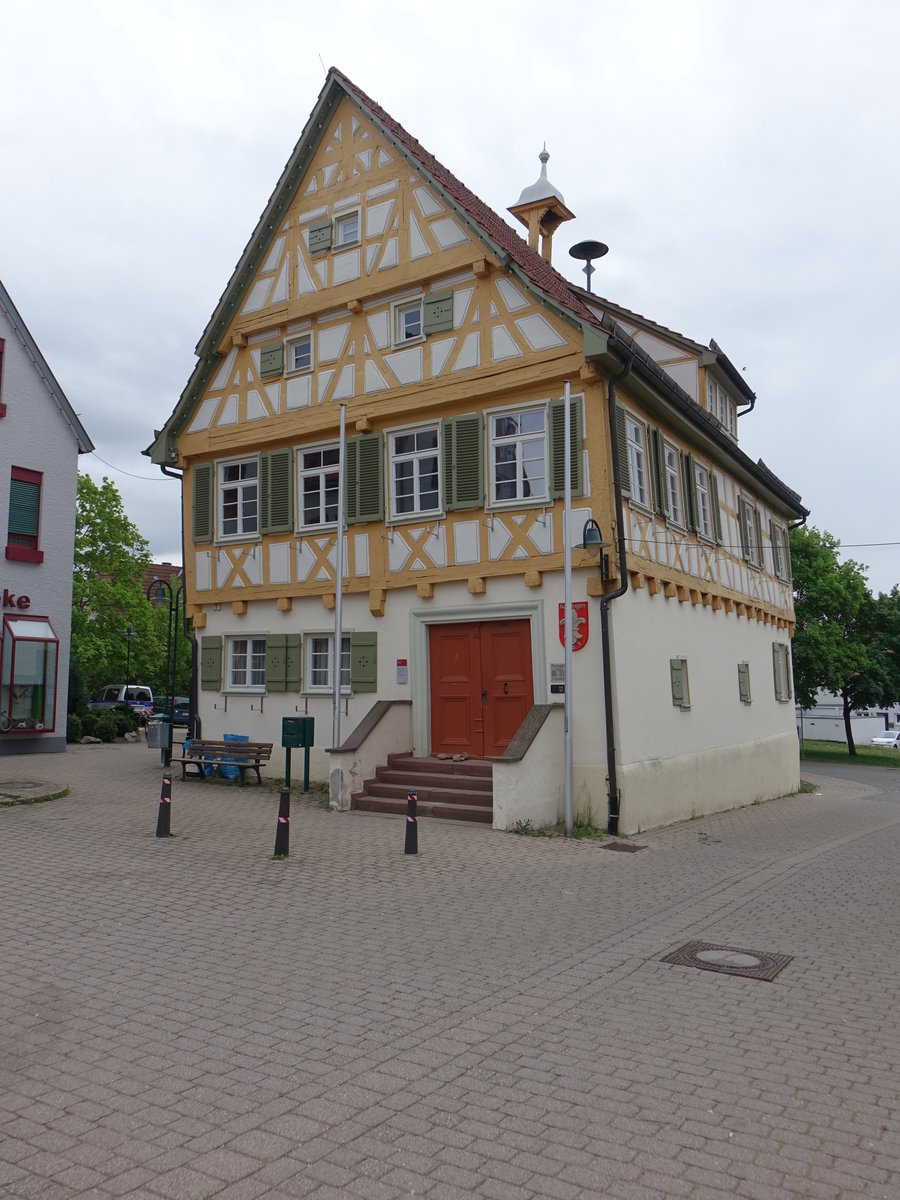 Kuppingen, altes Rathaus in der Knappengasse, erbaut 1550 (01.05.2018)