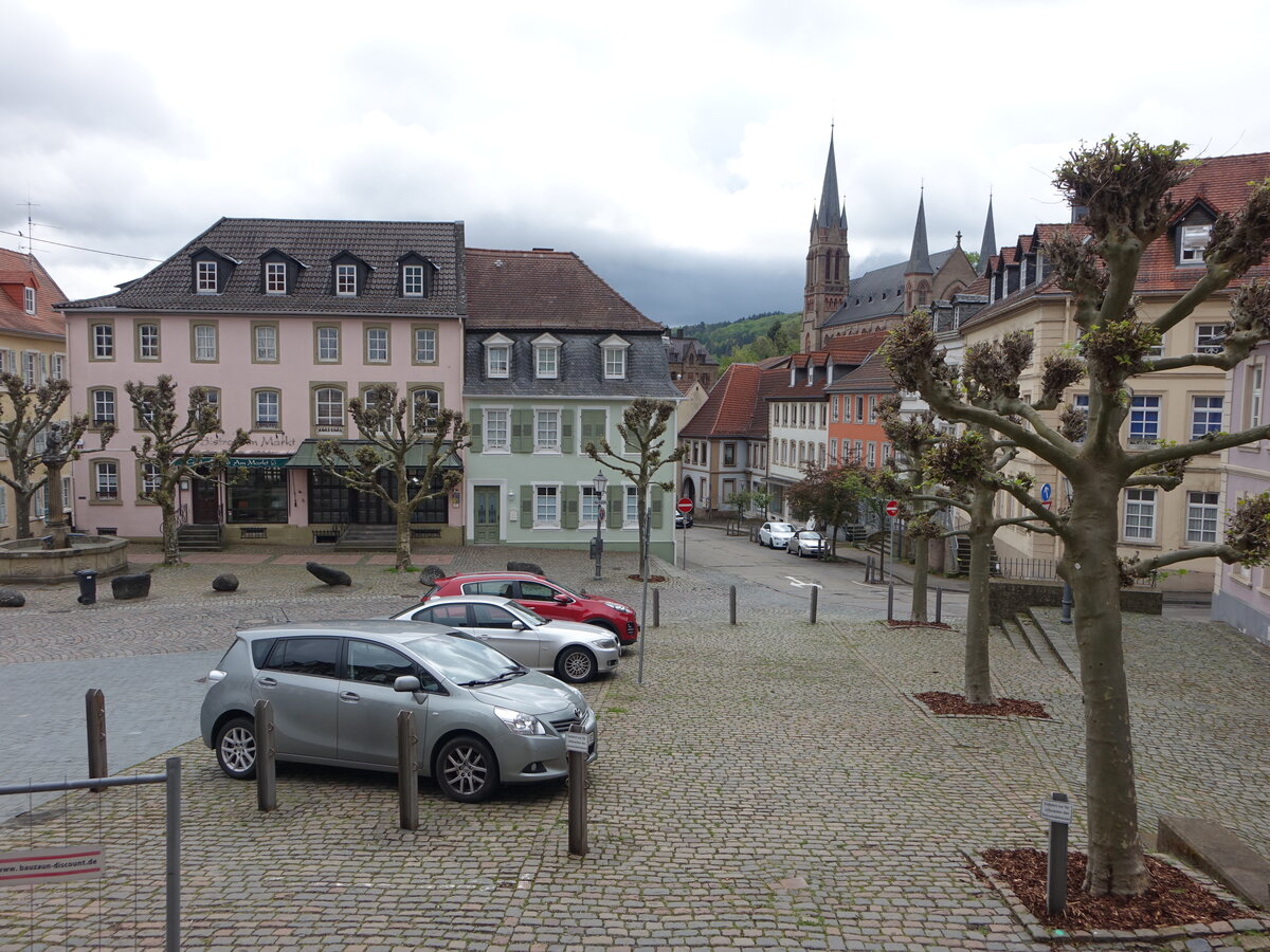 Kusel, Gebude aus dem 18. Jahrhundert am Marktplatz (23.05.2021)