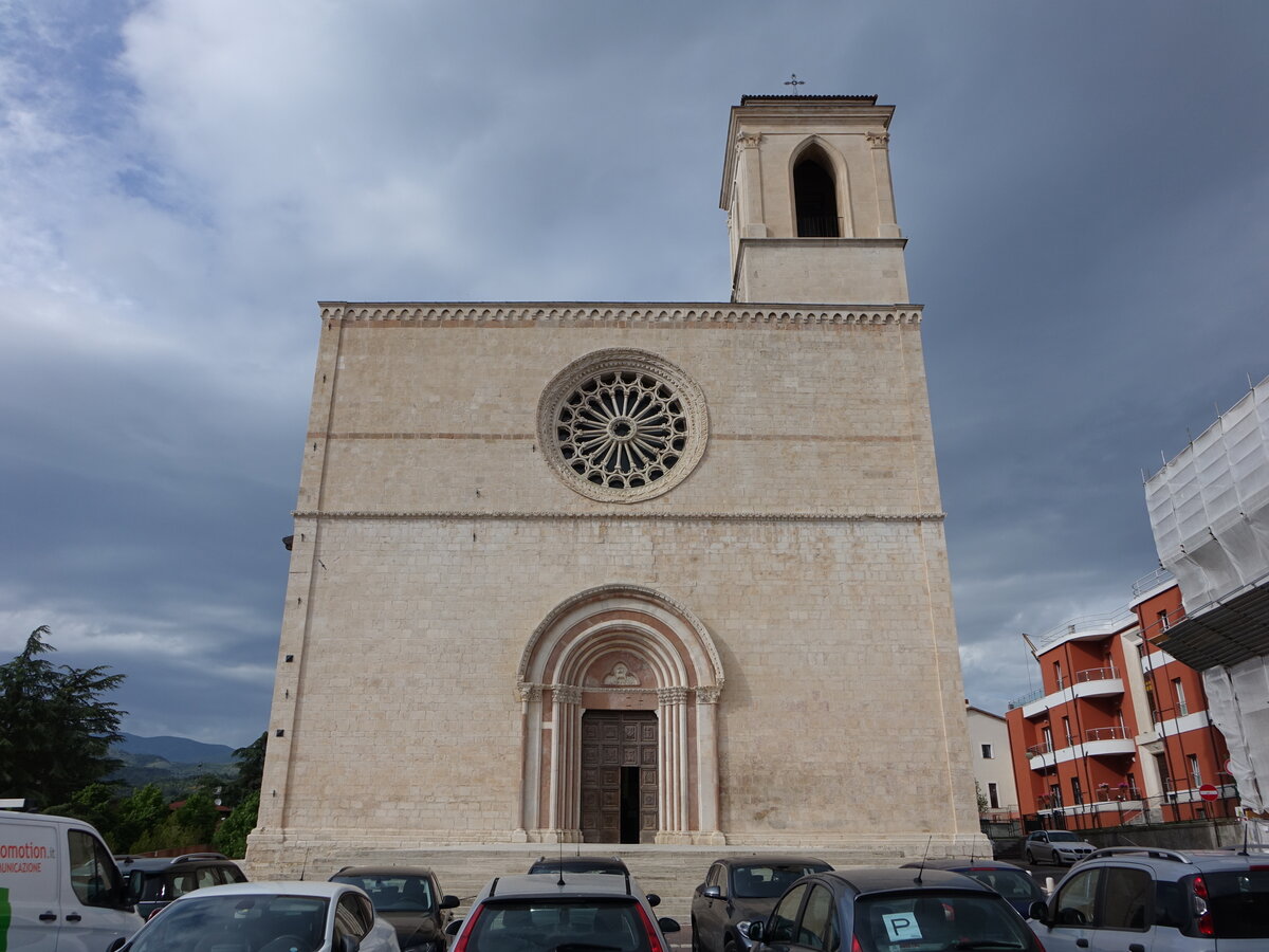 L’Aquila, Pfarrkirche San Silvestro an der Piazza San Silvestro, erbaut im 13. Jahrhundert (25.05.2022)
