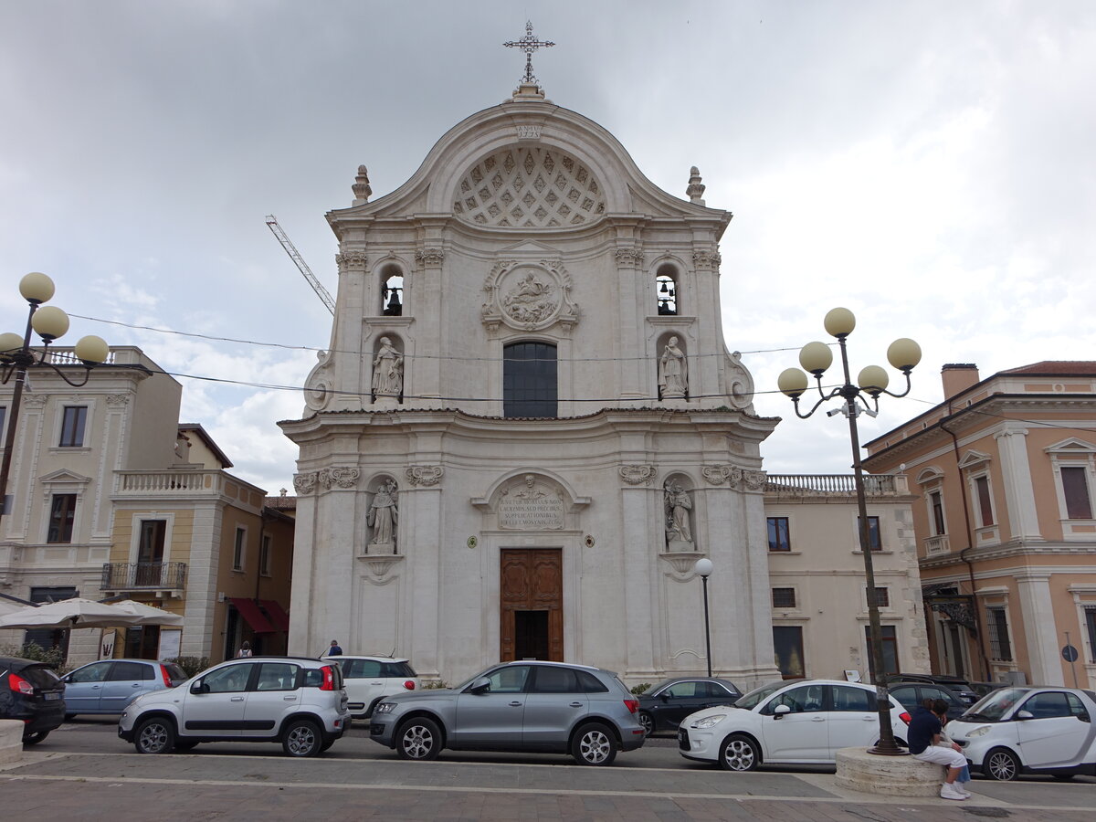 L’Aquila, Pfarrkirche Santa Maria del Suffragio an der Piazza Duomo (25.05.2022)