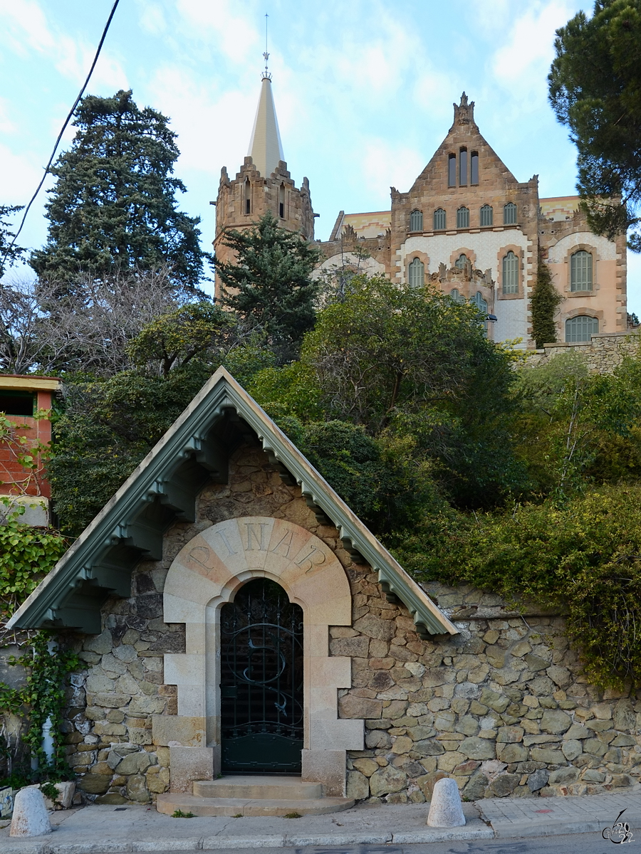 La Casa Arns ist ein 1903 erbautes Jugendstilhaus in Barcelona. (Februar 2013)