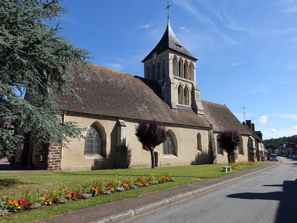 La Ferrire-sur-Risle, kirche Saint-Georges, erbaut im 13. Jahrhundert (15.07.2016)