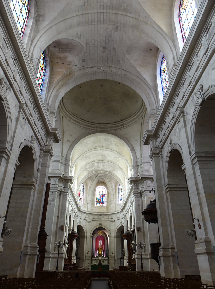 La Rochelle, neugotischer Innenraum der Kathedrale Saint-Louis (13.07.2017)