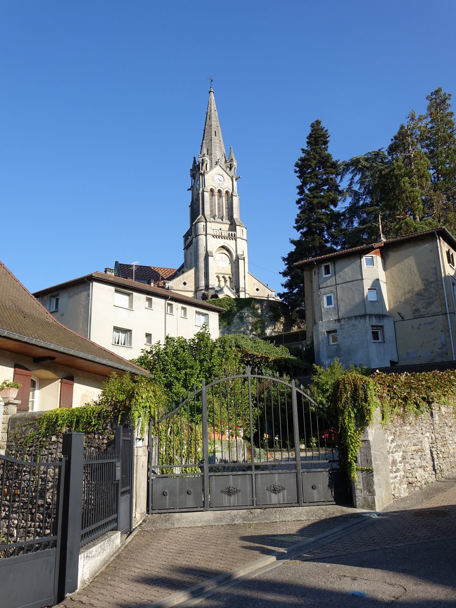 La Tour du Pin, neugotische St. Anne Kirche, erbaut im 19. Jahrhundert (23.09.2016)